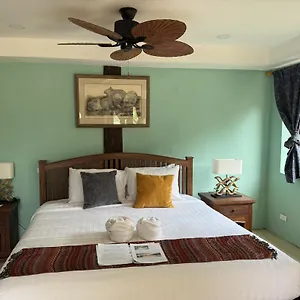 ホテル On The Mekong, ルアンパバーン